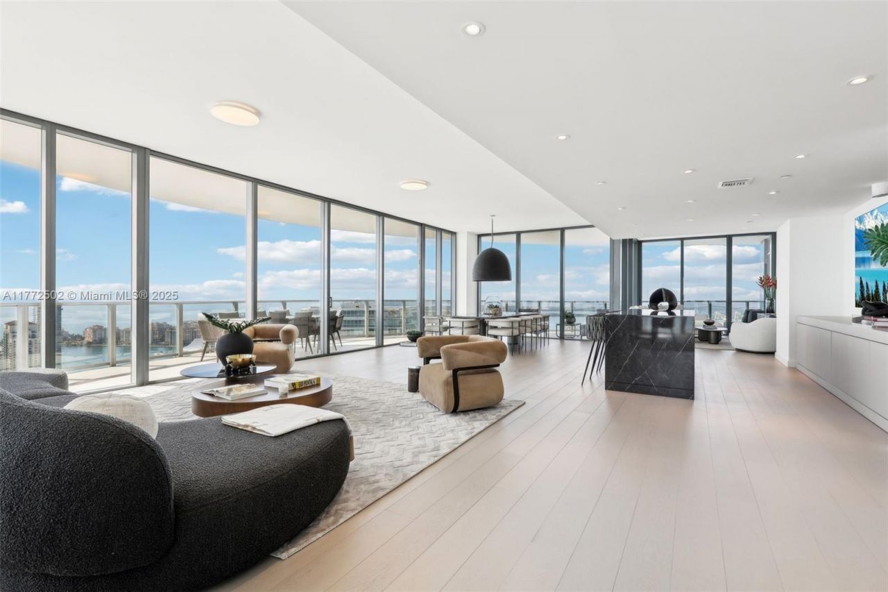 500 Alton Rd, Unit 4201.05, Miami Beach, FL 33139 Photo