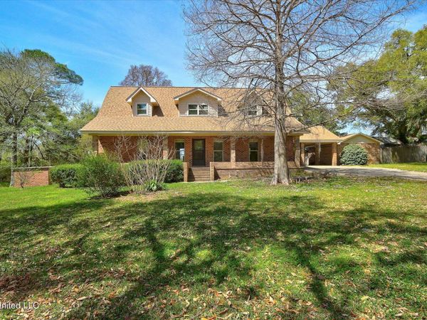 10242 Webb Lane, Biloxi, MS 39532