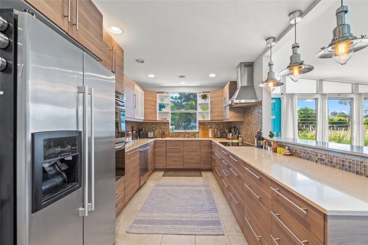 4801 Sarasota Avenue, Sarasota, FL 34234 Photo