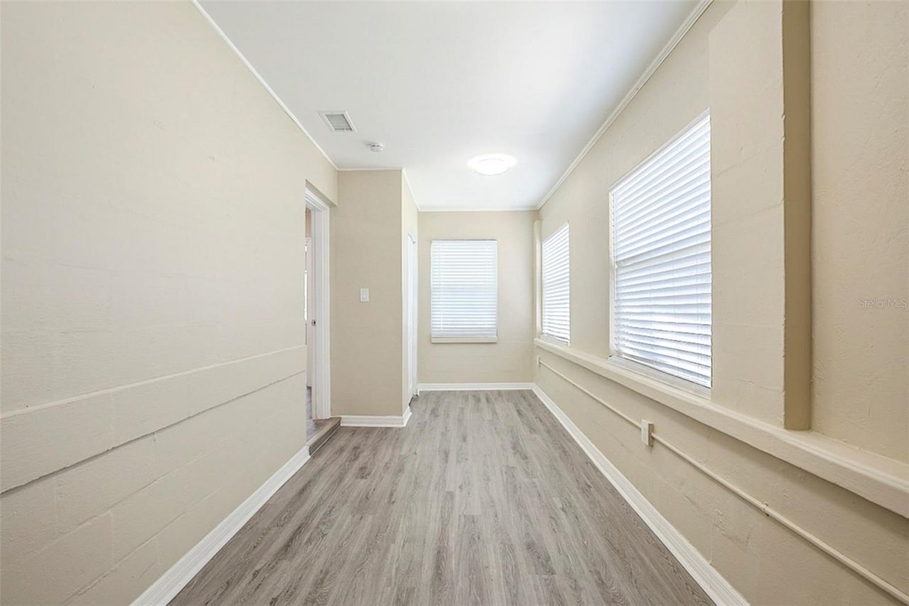 3645 6th Street S, Saint Petersburg, FL 33705 Photo