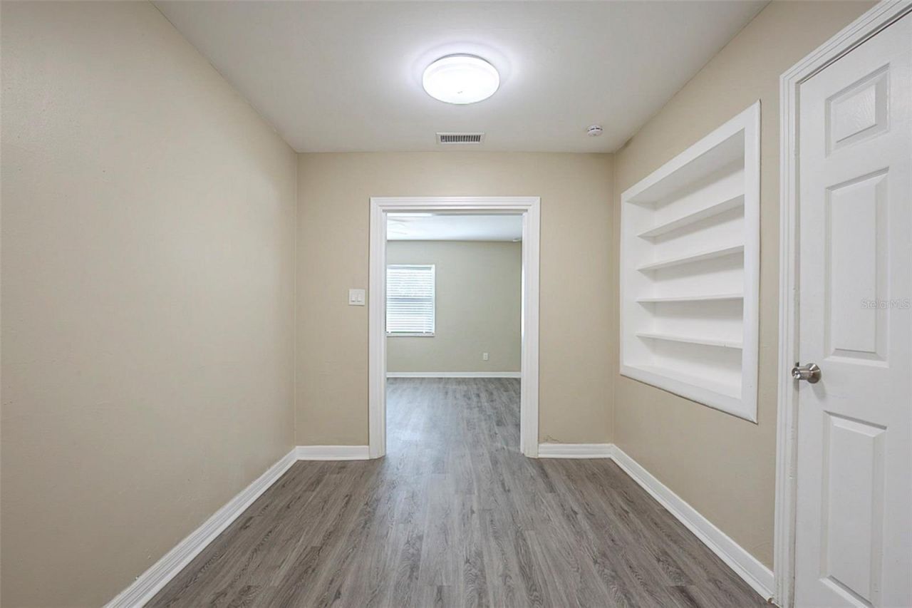 3645 6th Street S, Saint Petersburg, FL 33705 Photo