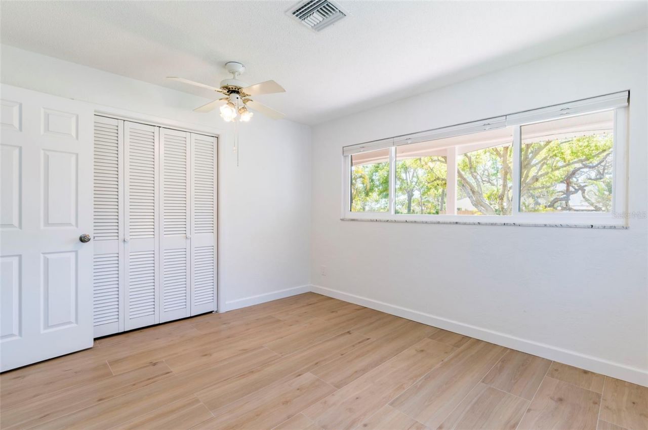 2019 Inner Circle S, Saint Petersburg, FL 33712 Photo