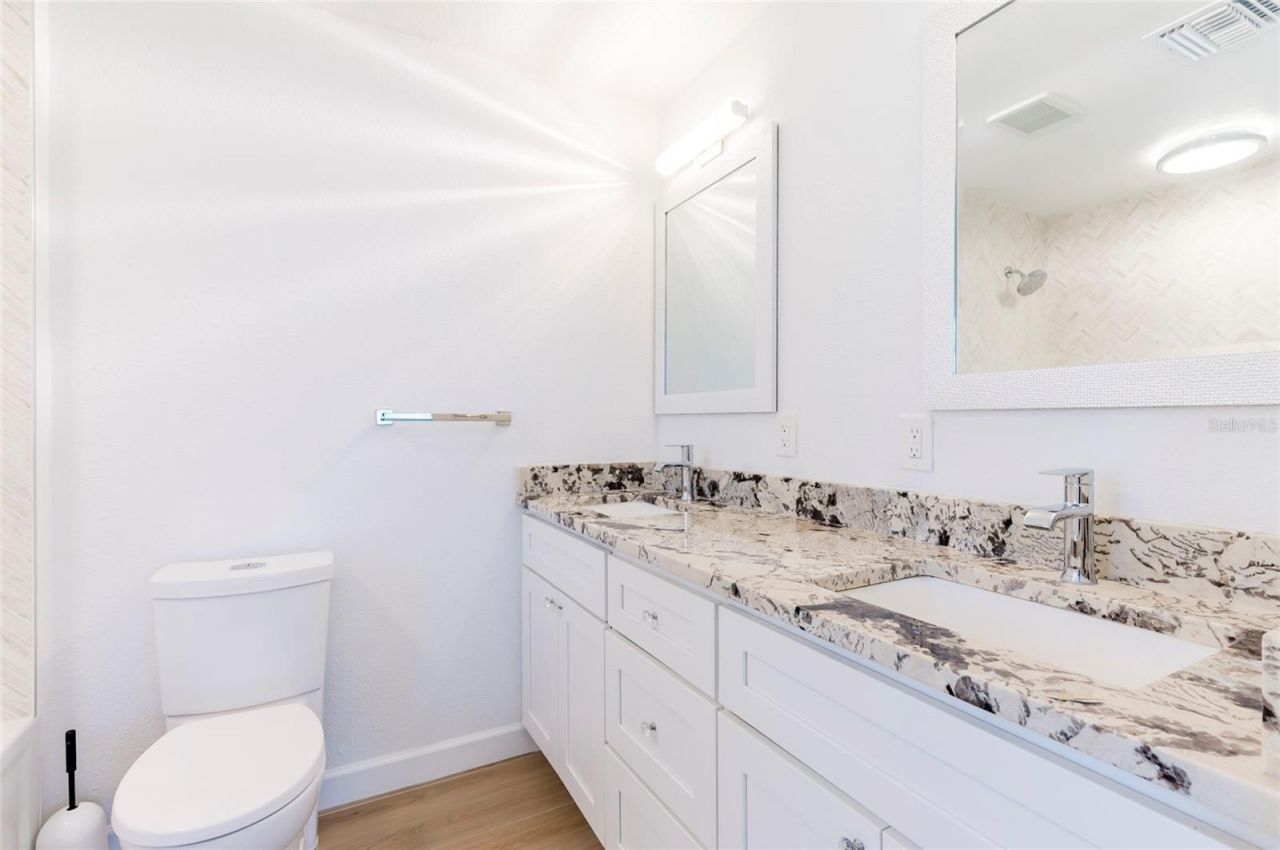 2019 Inner Circle S, Saint Petersburg, FL 33712 Photo