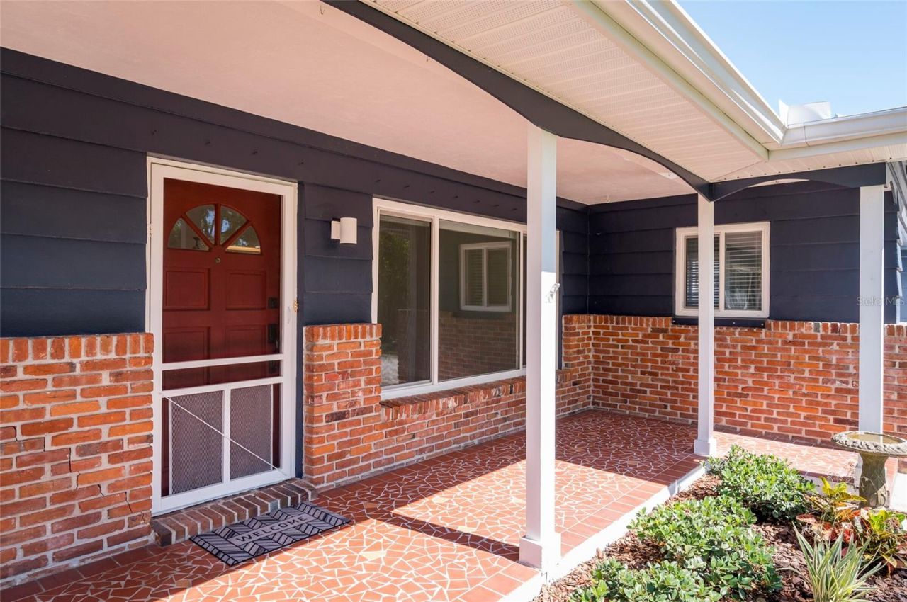 2019 Inner Circle S, Saint Petersburg, FL 33712 Photo