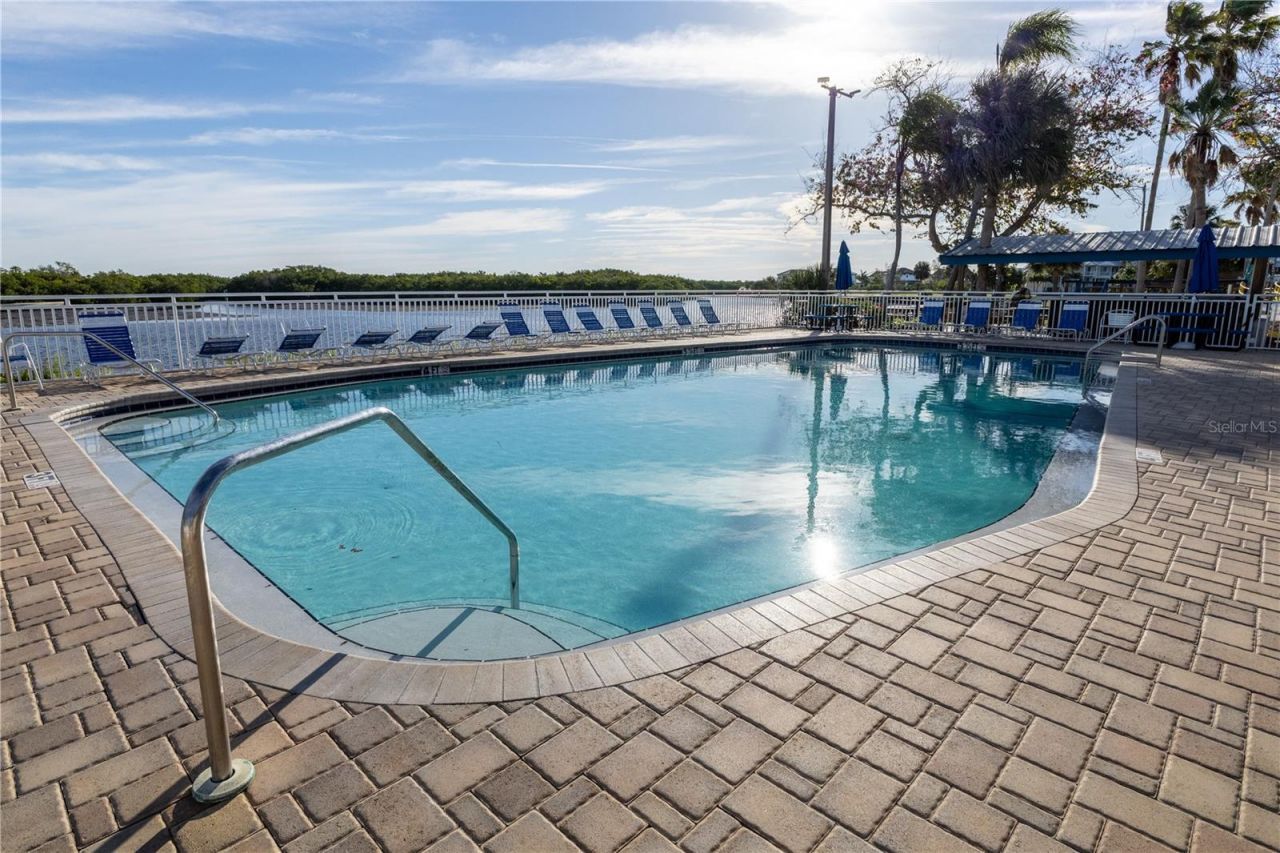 3210 Mangrove Point Drive, Ruskin, FL 33570 Photo