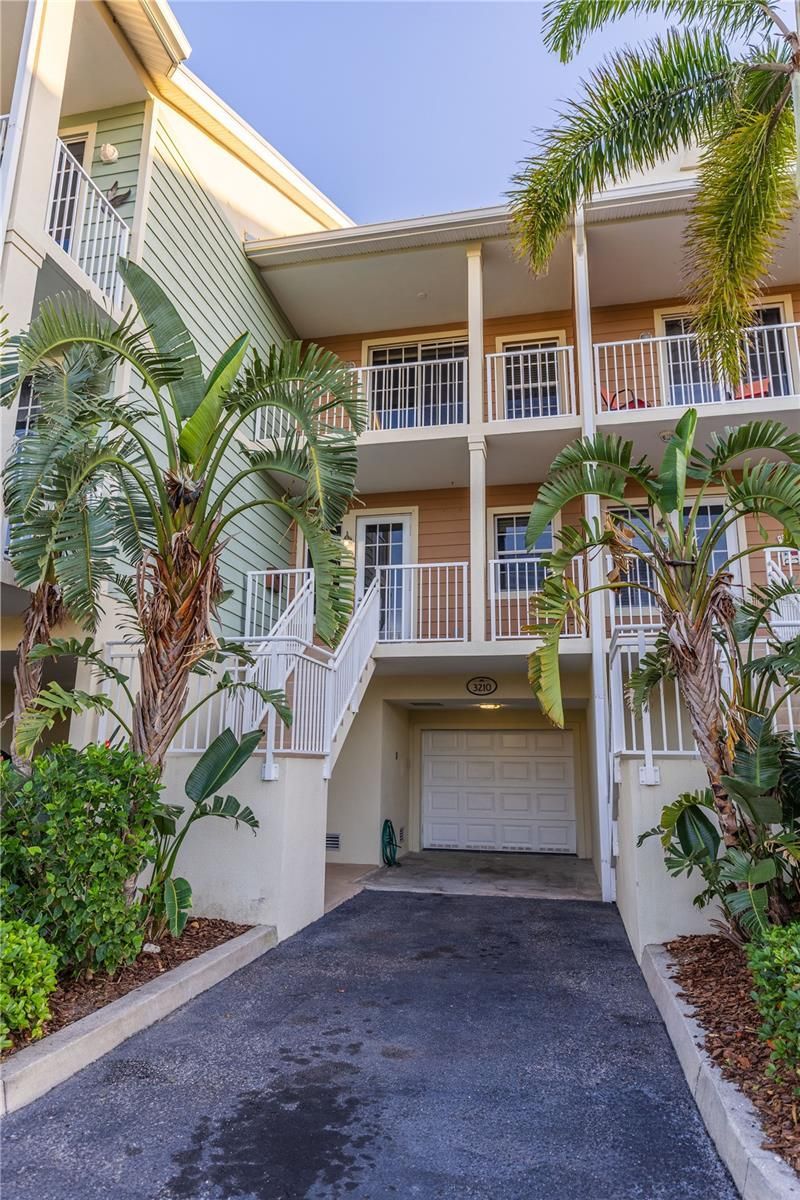3210 Mangrove Point Drive, Ruskin, FL 33570 Photo