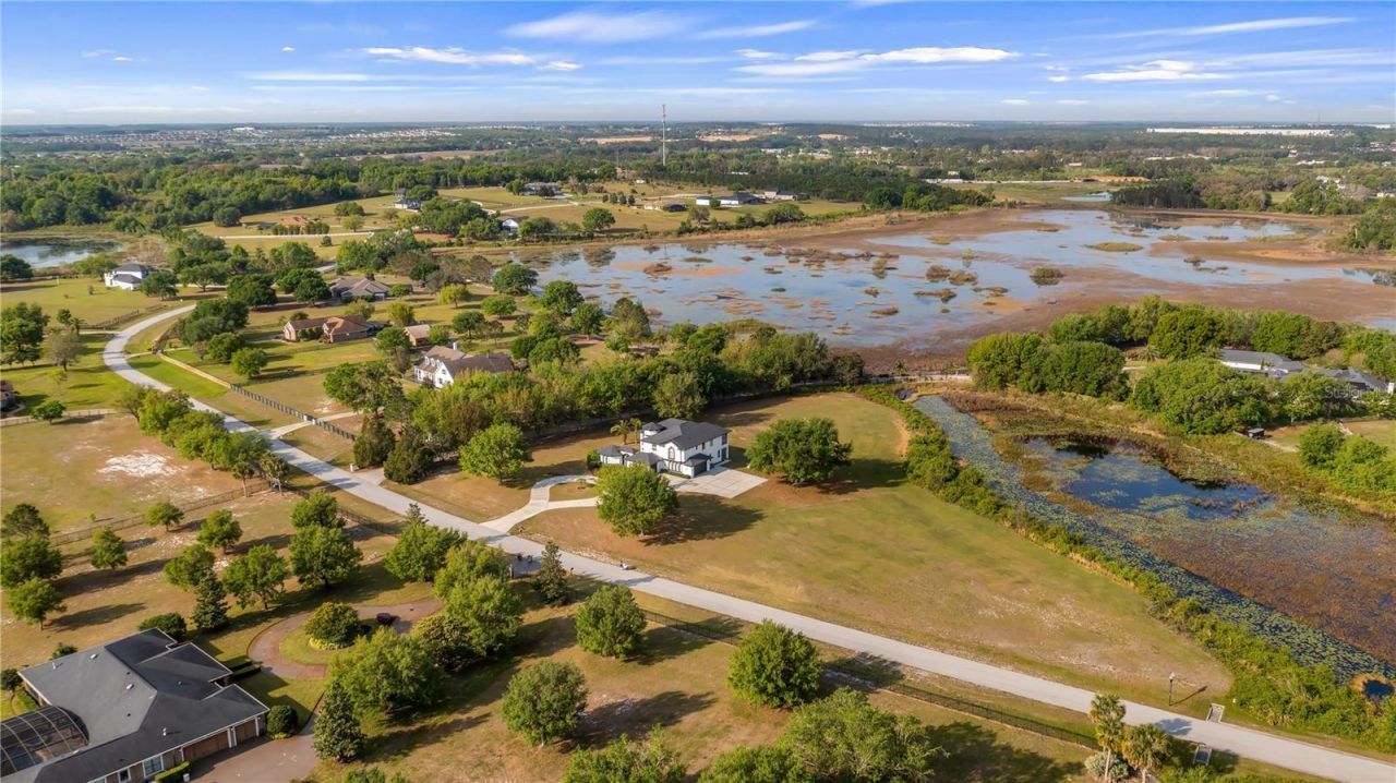 10651 Arrowtree Boulevard, Clermont, FL 34715 Photo