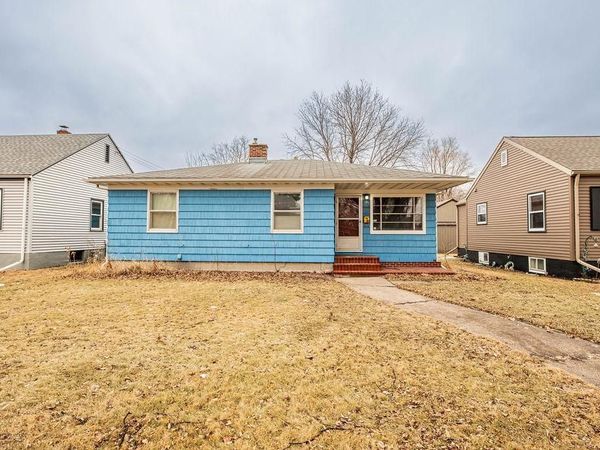 1625 11th Street N, Fargo, ND 58102