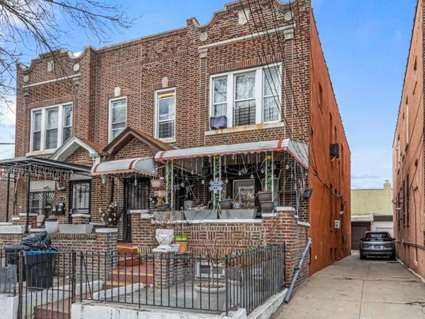 8003 32nd Avenue, East Elmhurst, NY 11370