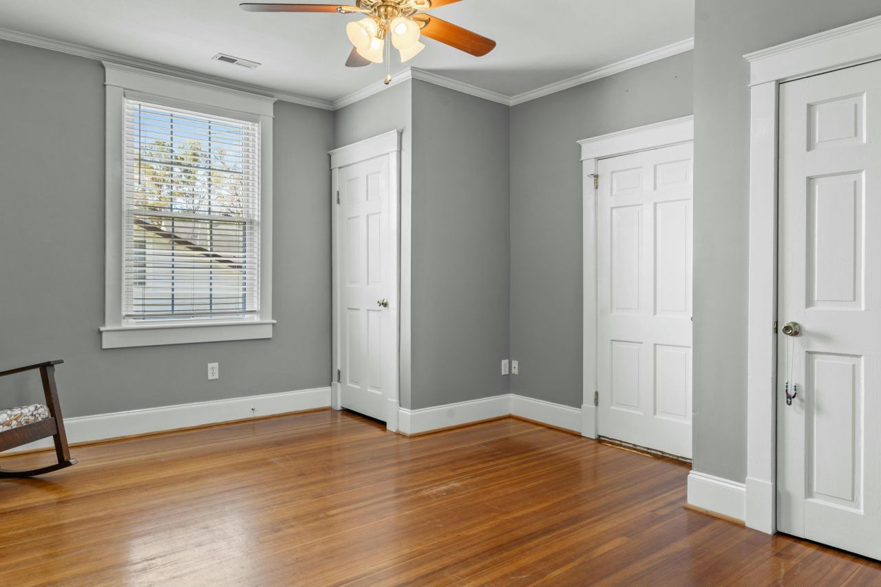 1848 Broughton Street Photo 22