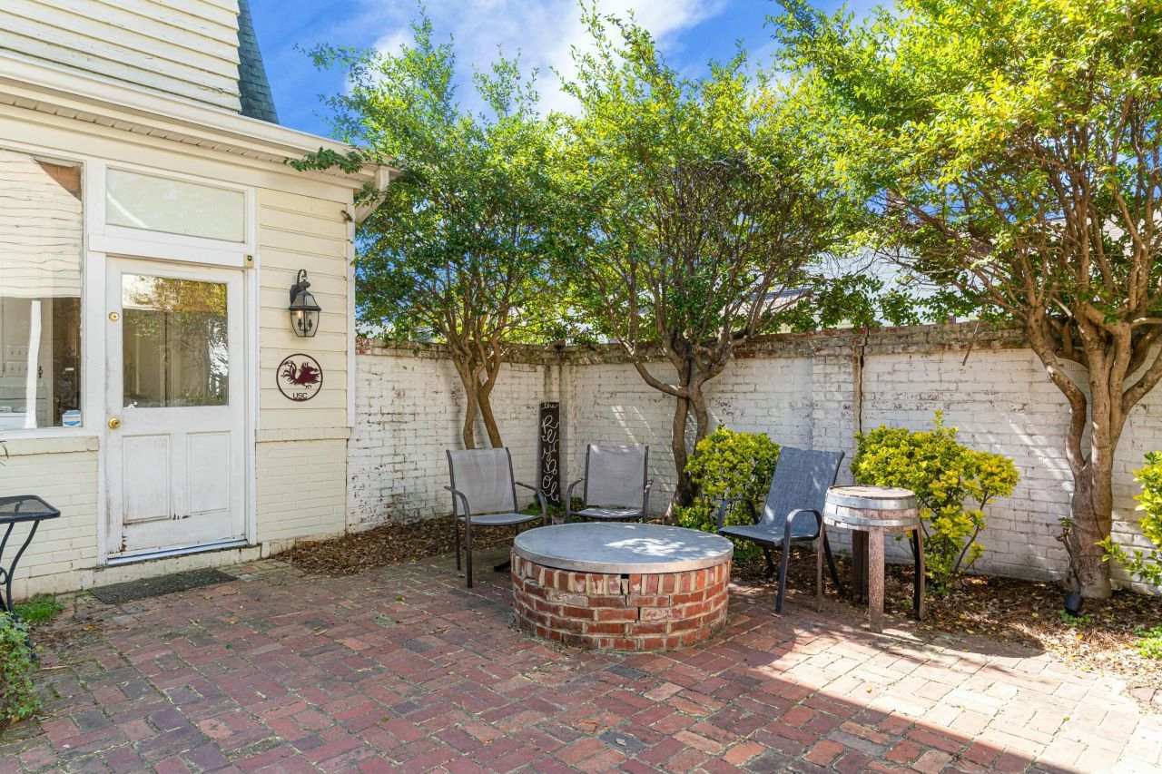 1848 Broughton Street Photo 26