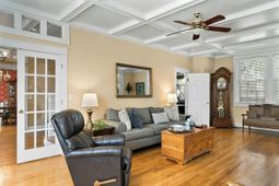 1848 Broughton Street photo 4