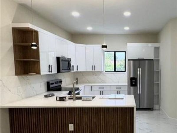 4802 NORA AVE N, LEHIGH ACRES, FL 33971