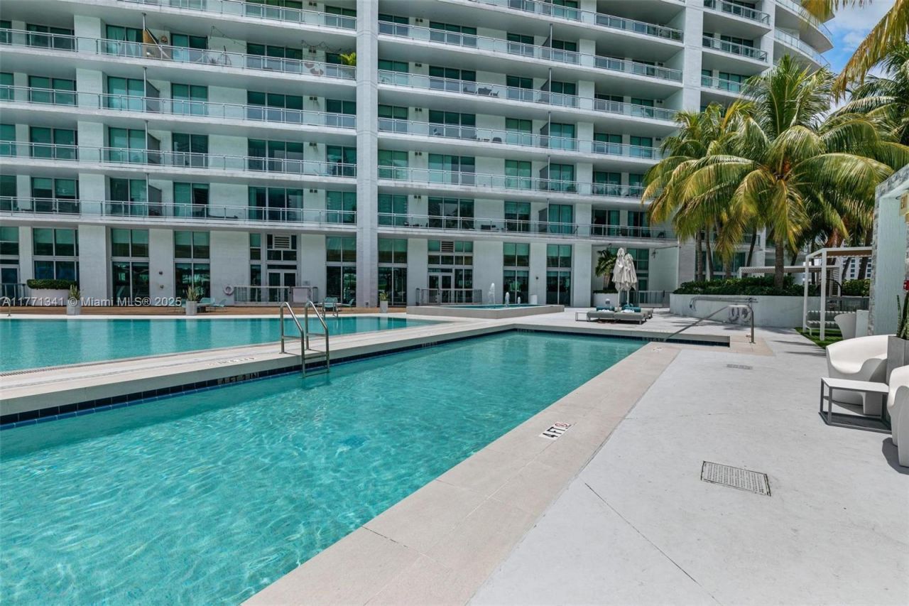 90 SW 3rd St, Unit 4103, Miami, FL 33130 Photo