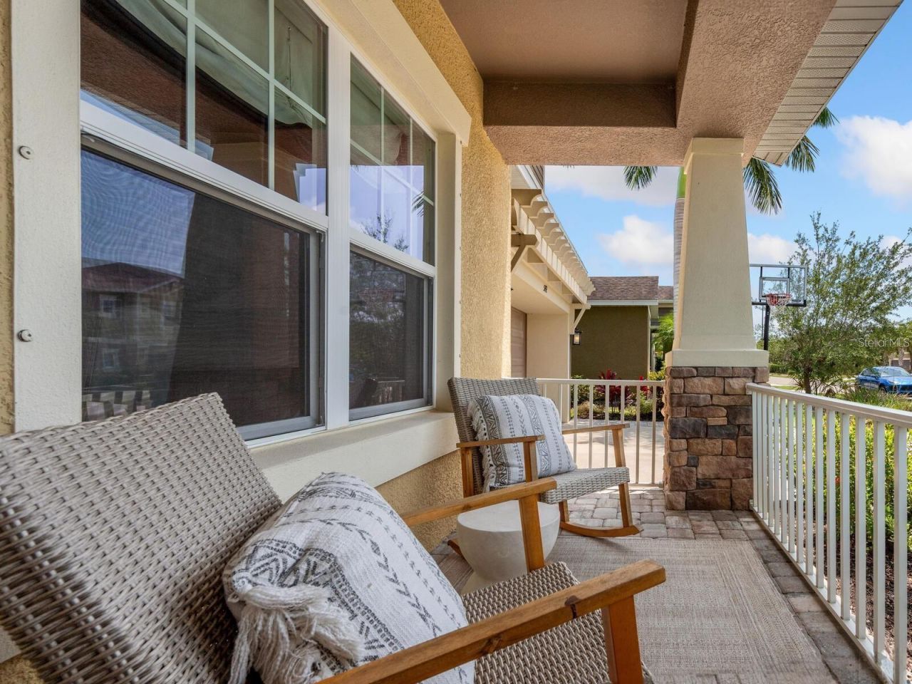 5742 Hydrangea Circle, Sarasota, FL 34238 Photo