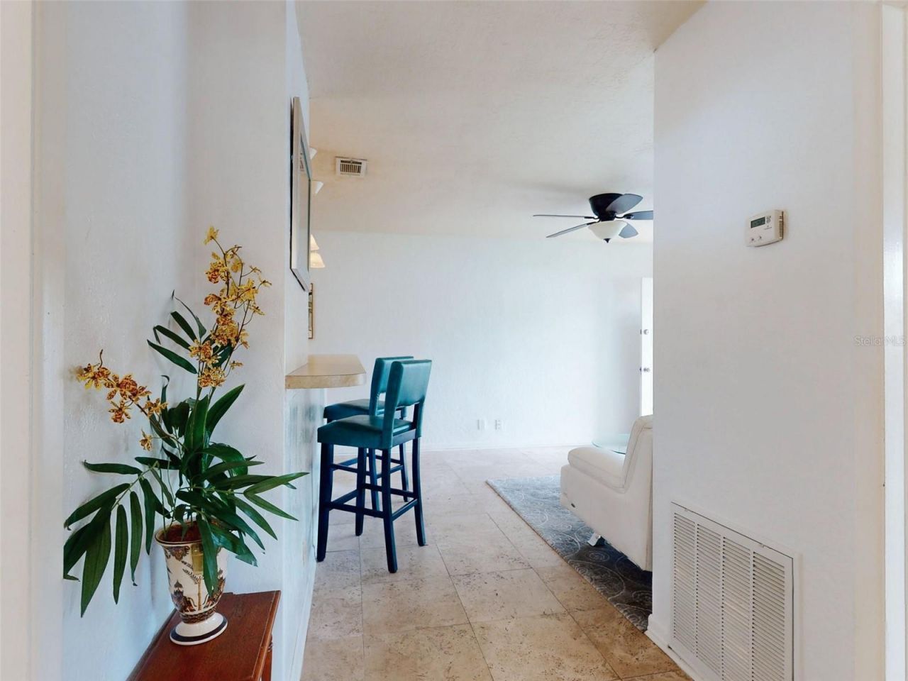 823 E 10th Avenue, New Smyrna Beach, FL 32169 Photo