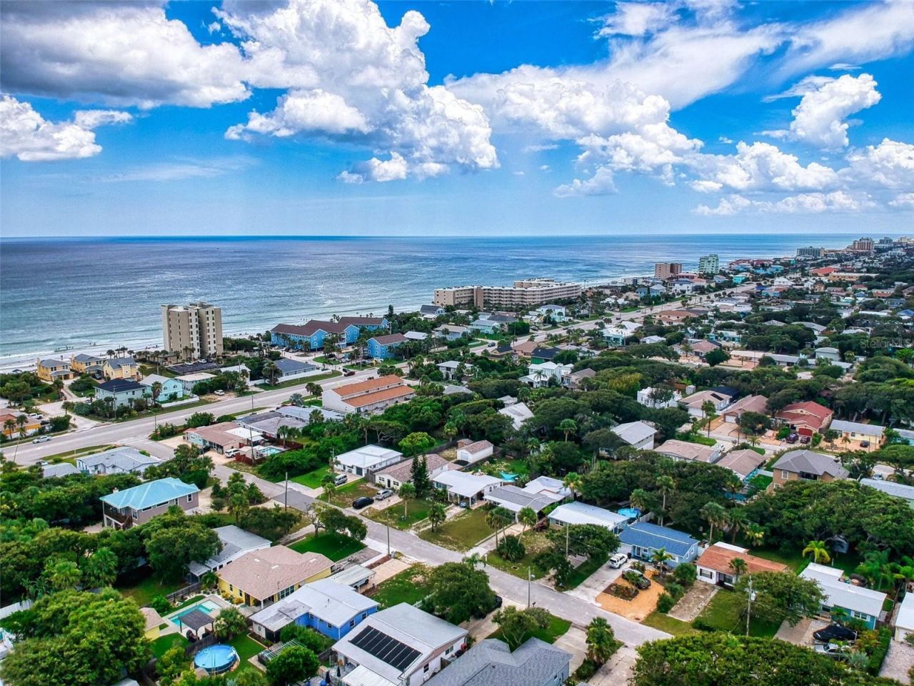 823 E 10th Avenue, New Smyrna Beach, FL 32169 Photo