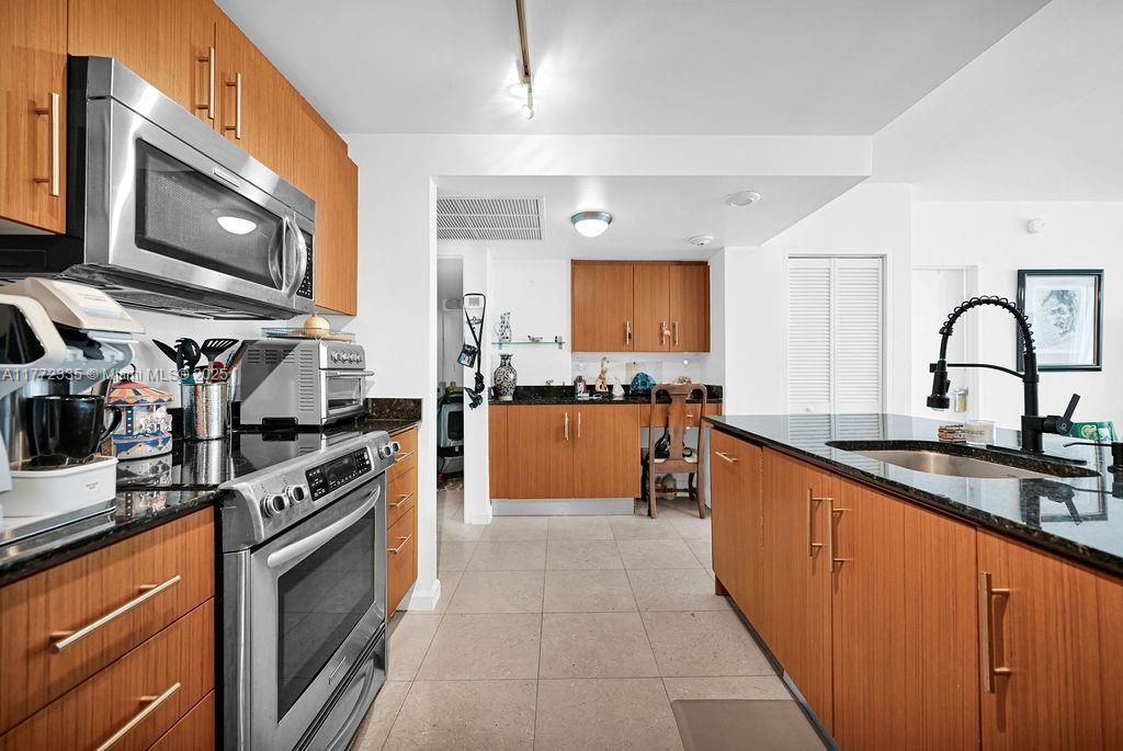 10275 Collins Ave, Unit 312, Bal Harbour, FL 33154 Photo