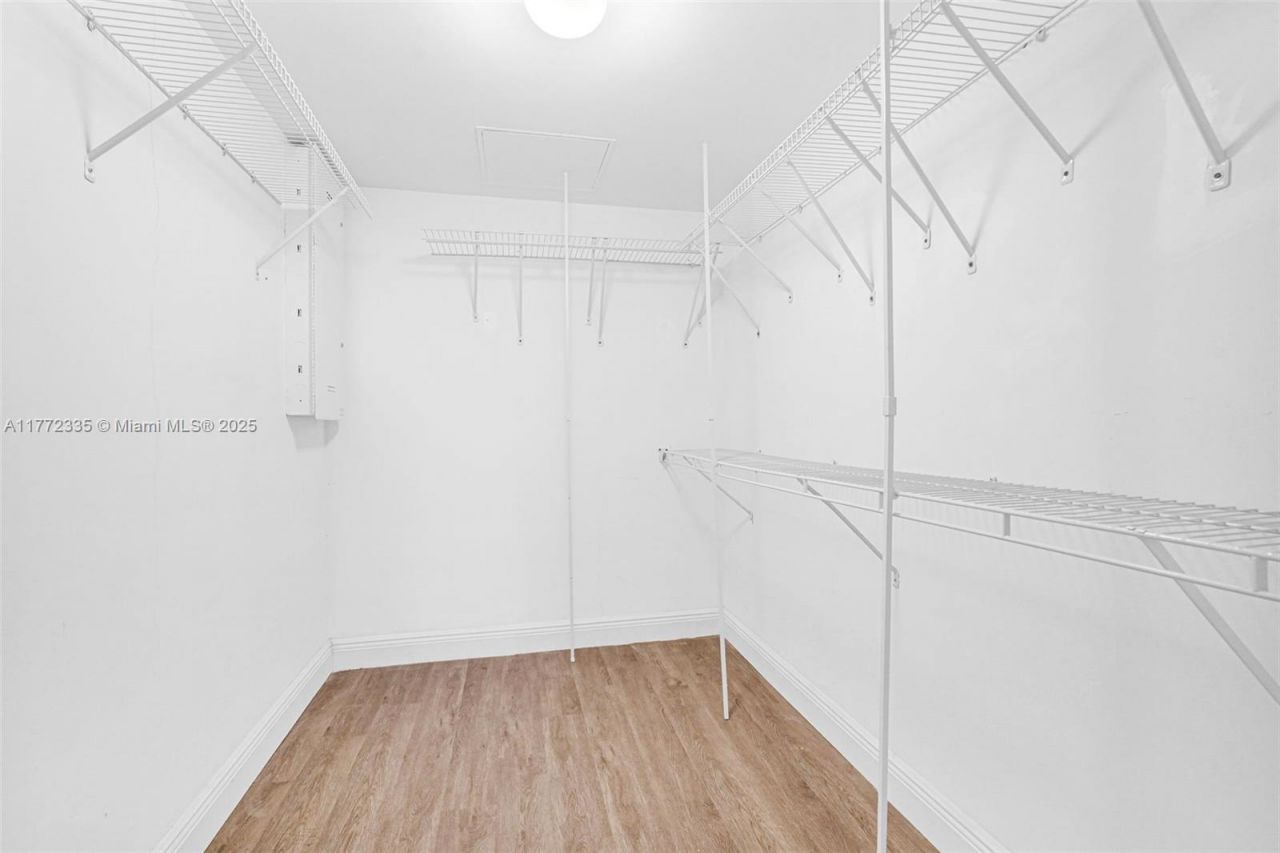 10275 Collins Ave, Unit 312, Bal Harbour, FL 33154 Photo