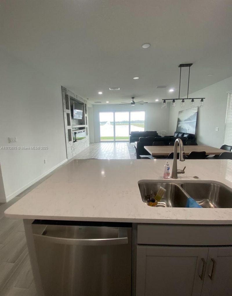 516 SE Ranch Oak Cir, Port Saint Lucie, FL 34984 Photo