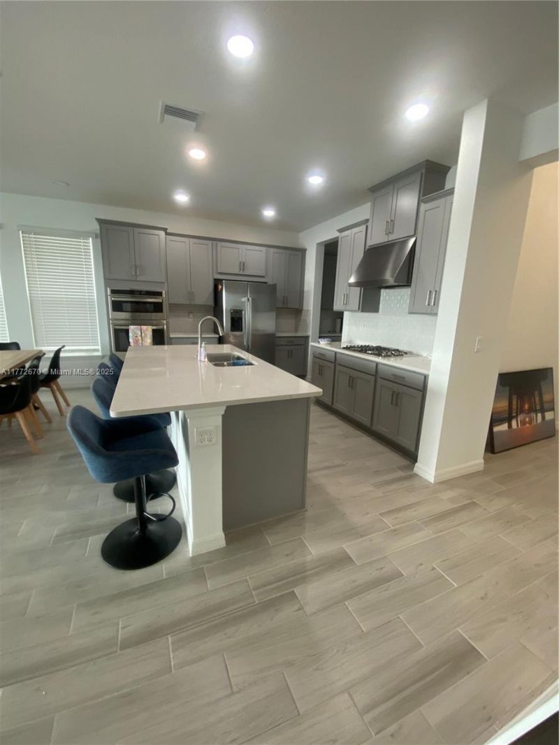 516 SE Ranch Oak Cir, Port Saint Lucie, FL 34984 Photo