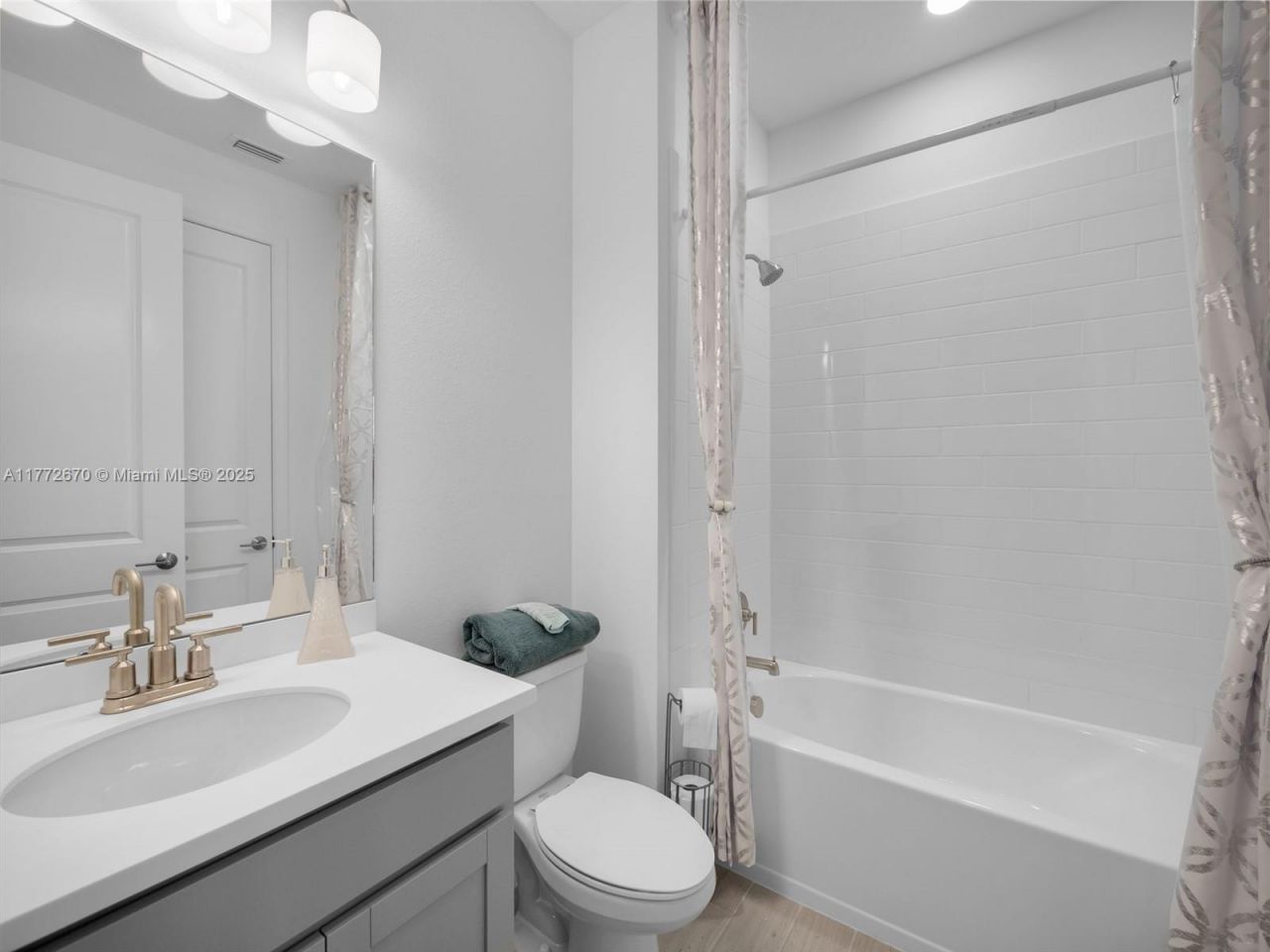 516 SE Ranch Oak Cir, Port Saint Lucie, FL 34984 Photo