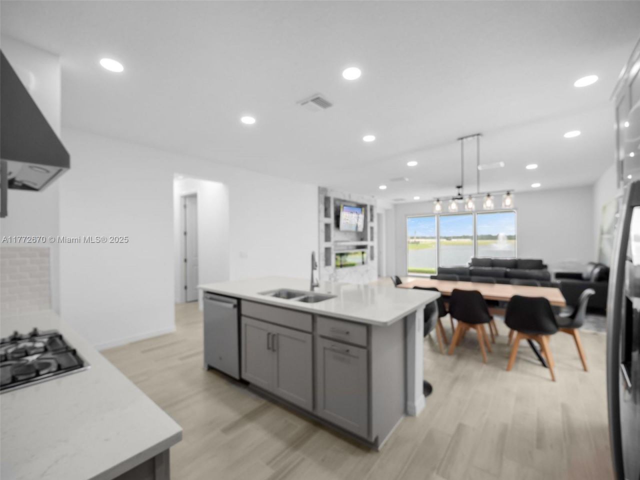 516 SE Ranch Oak Cir, Port Saint Lucie, FL 34984 Photo