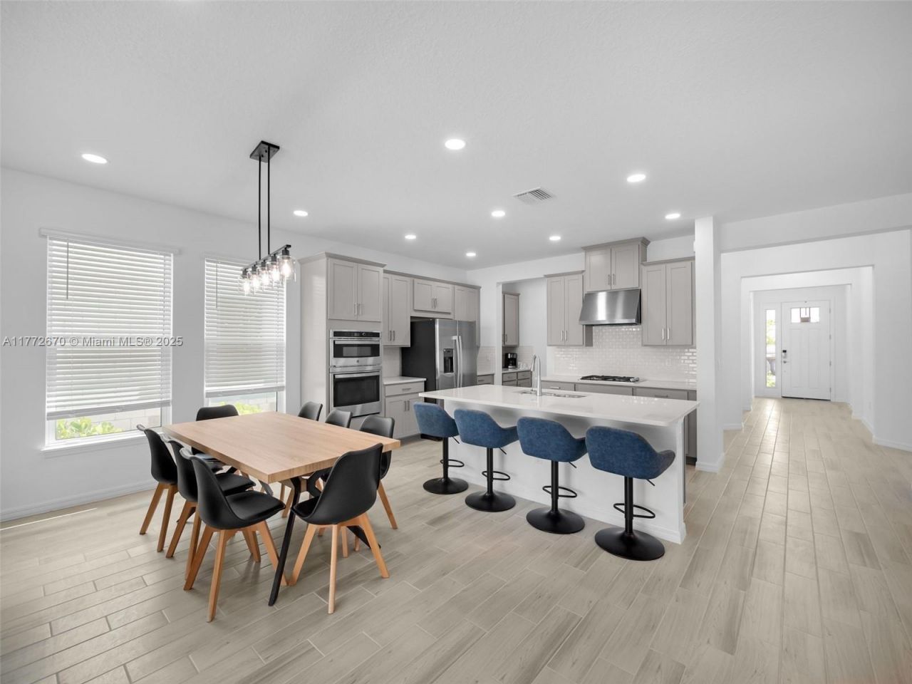 516 SE Ranch Oak Cir, Port Saint Lucie, FL 34984 Photo