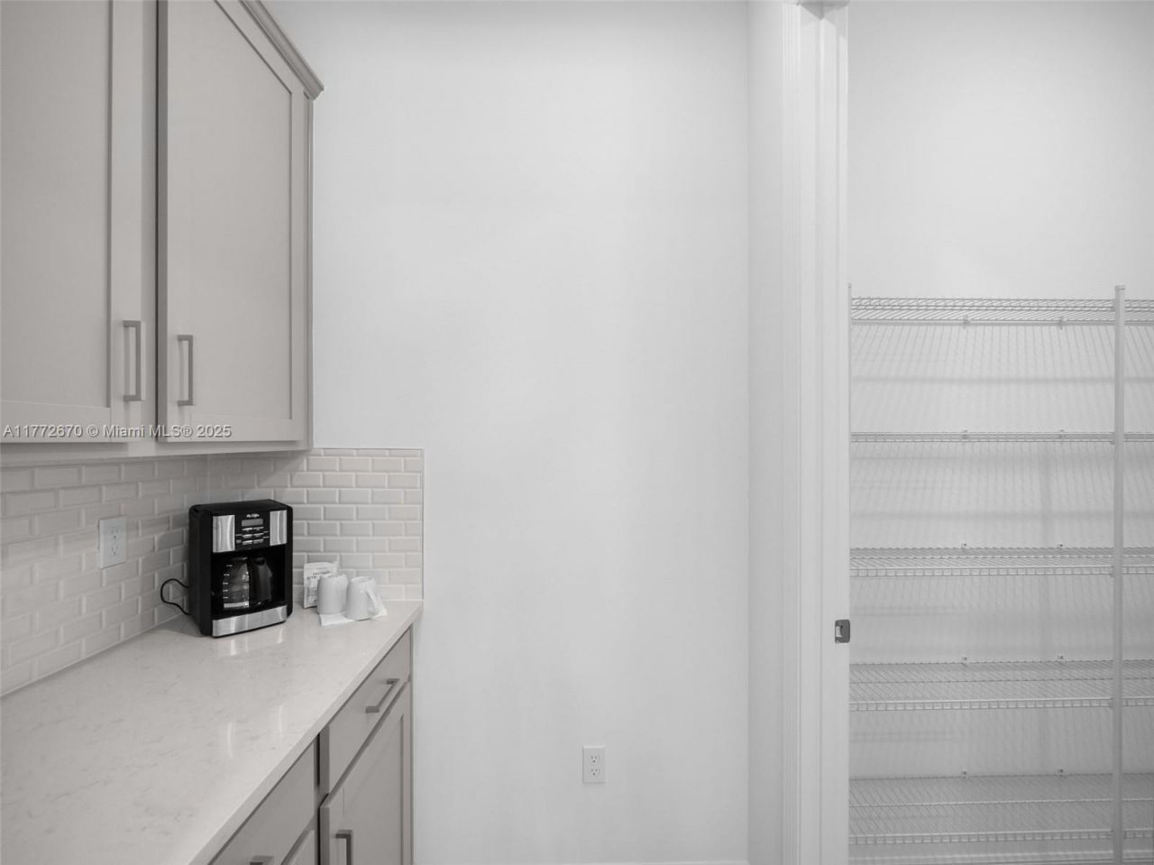 516 SE Ranch Oak Cir, Port Saint Lucie, FL 34984 Photo