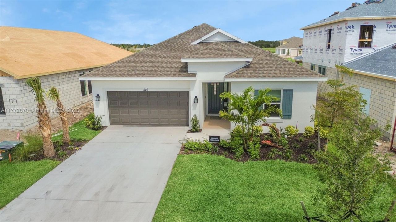 516 SE Ranch Oak Cir, Port Saint Lucie, FL 34984 Photo