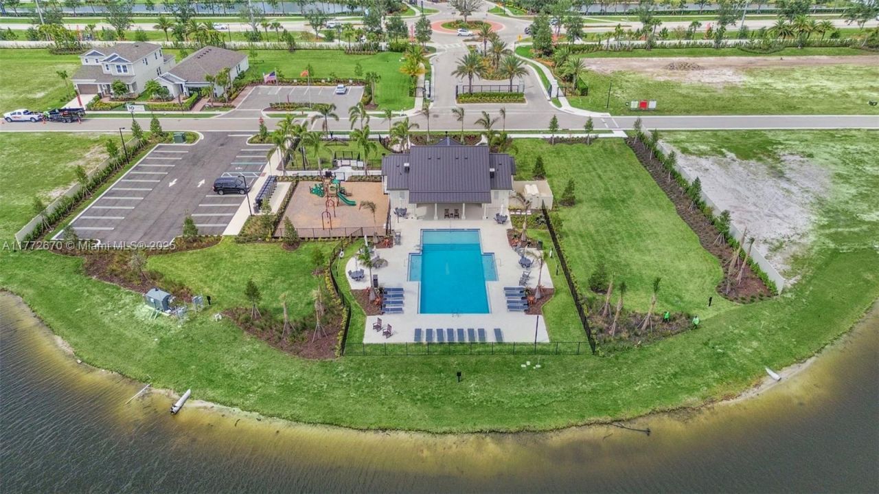 516 SE Ranch Oak Cir, Port Saint Lucie, FL 34984 Photo