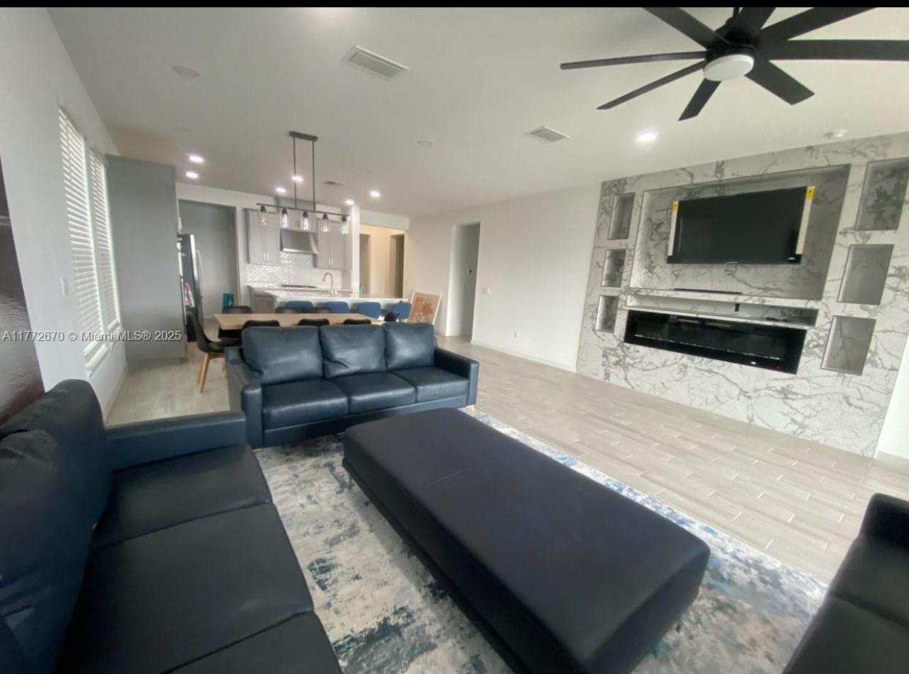 516 SE Ranch Oak Cir, Port Saint Lucie, FL 34984 Photo