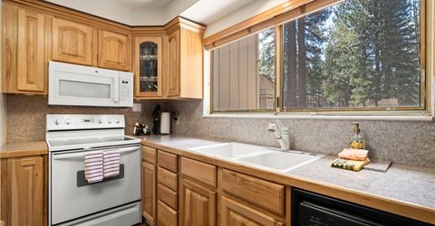 321 Ski Way, Unit 24, Incline Village, NV 89451 Photo