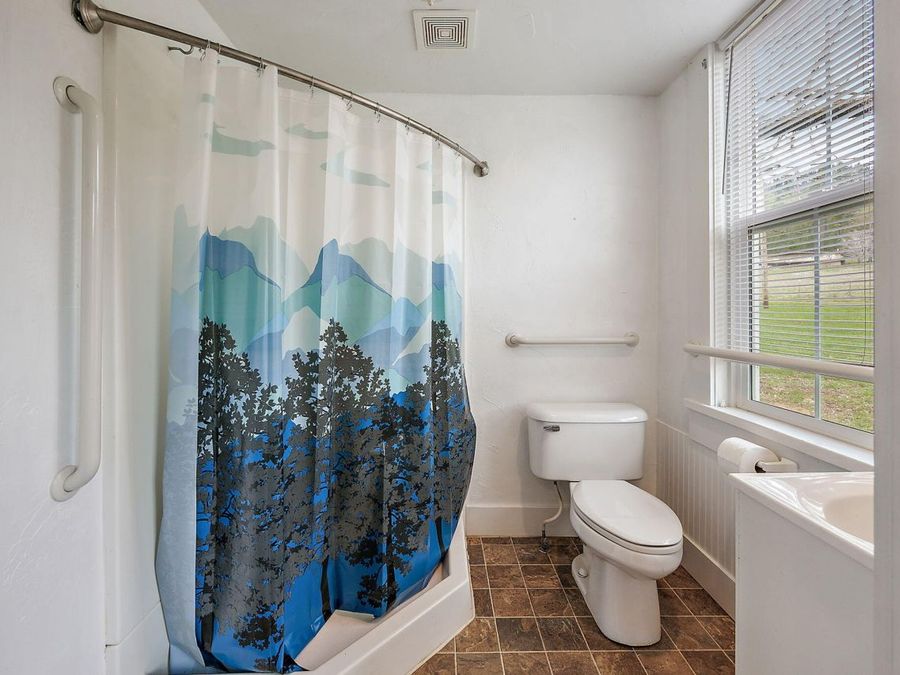 Property Image 64