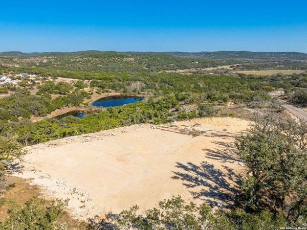 345 Lake Ridge, Helotes, TX 78023