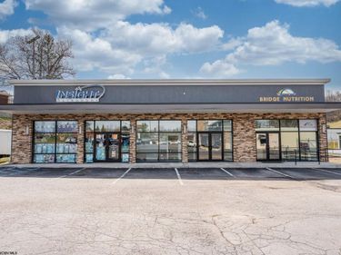 419-421-423 S Virginia, Bridgeport, WV 26330