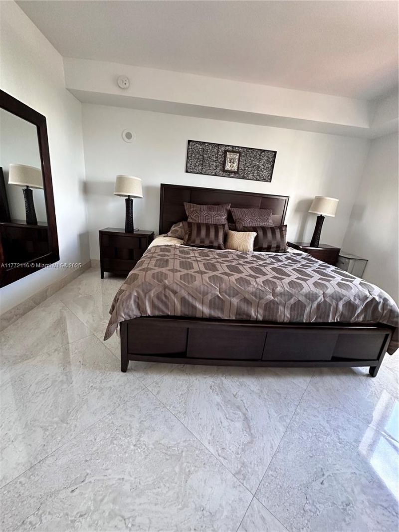 19900 E Country Club Dr, Unit 1012, Aventura, FL 33180 Photo