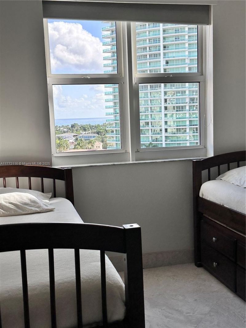 19900 E Country Club Dr, Unit 1012, Aventura, FL 33180 Photo