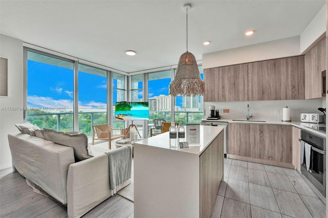 Please Call For Address, Unit S-812, Miami, FL 33137 Photo