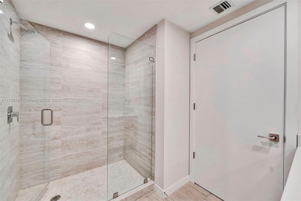 Please Call For Address, Unit S-812, Miami, FL 33137 Photo