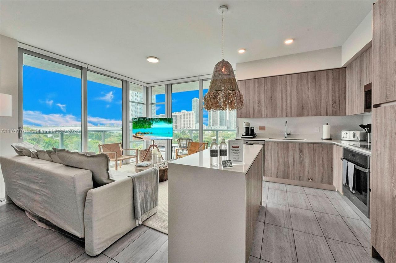 Please Call For Address, Unit S-812, Miami, FL 33137 Photo