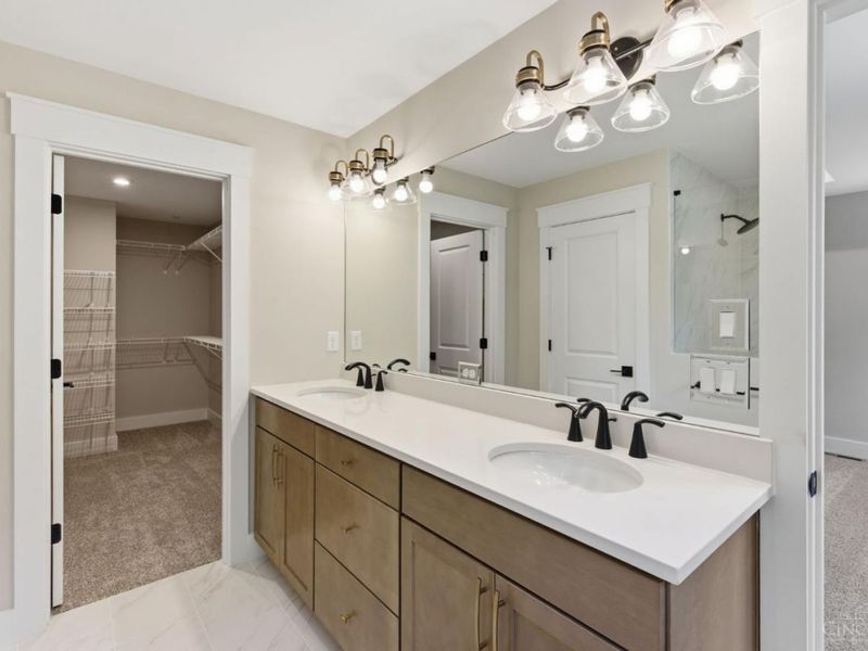 4736 Alpine Avenue, Blue Ash, OH 45242 Photo 29