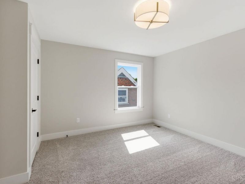 4736 Alpine Avenue, Blue Ash, OH 45242 Photo 38