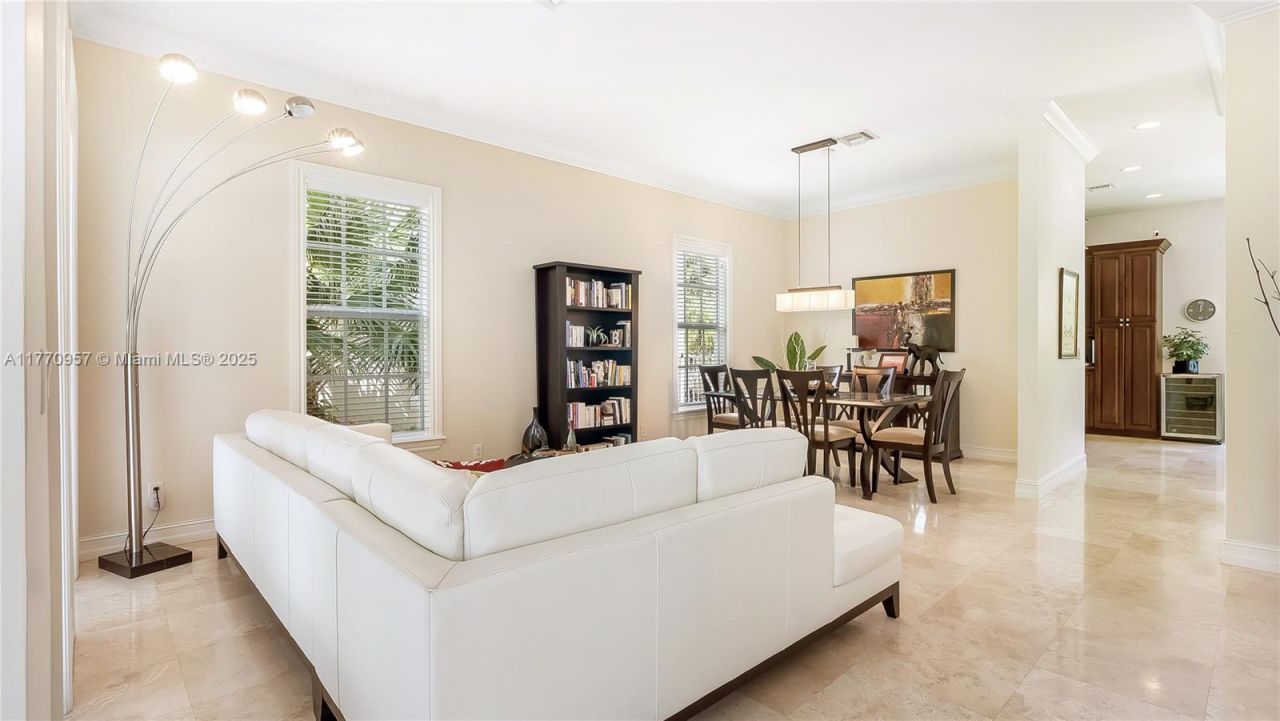 1307 SW 23rd Ct, Fort Lauderdale, FL 33315 Photo