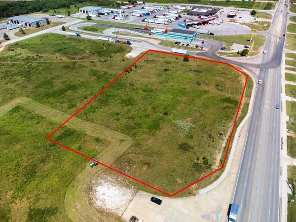 3.8 Ac E 32nd Street & Bedford , Joplin, MO 64804