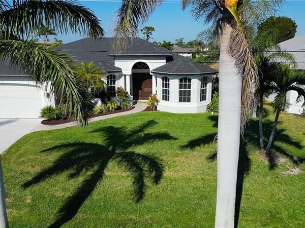 3914 SW 17th AVE, CAPE CORAL, FL 33914