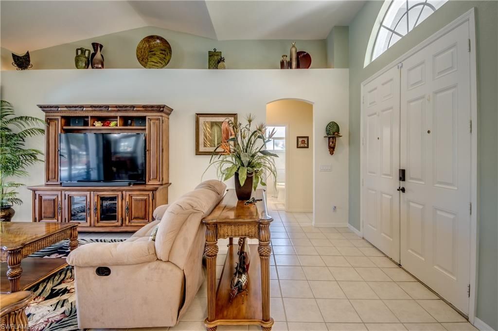 3914 SW 17th Ave, Cape Coral, FL 33914 Photo