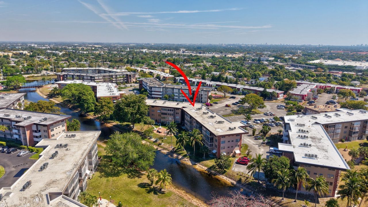 2951 NW 46th Avenue, Unit 403, Lauderdale Lakes, FL 33313 Photo
