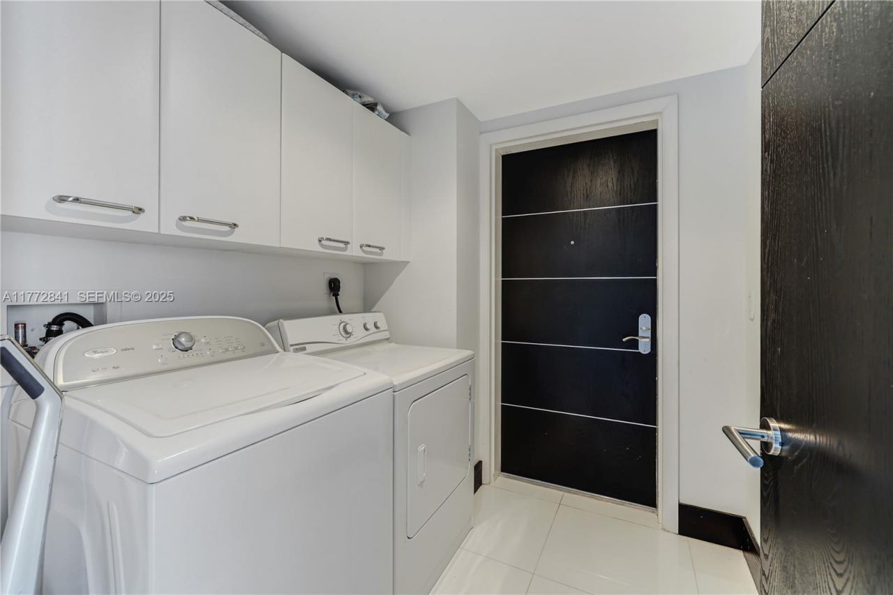 17001 Collins Ave, Unit 2508, Sunny Isles Beach, FL 33160 Photo
