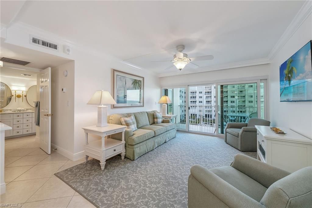 3443 Gulf Shore Blvd N, Unit 403, Naples, FL 34103 Photo